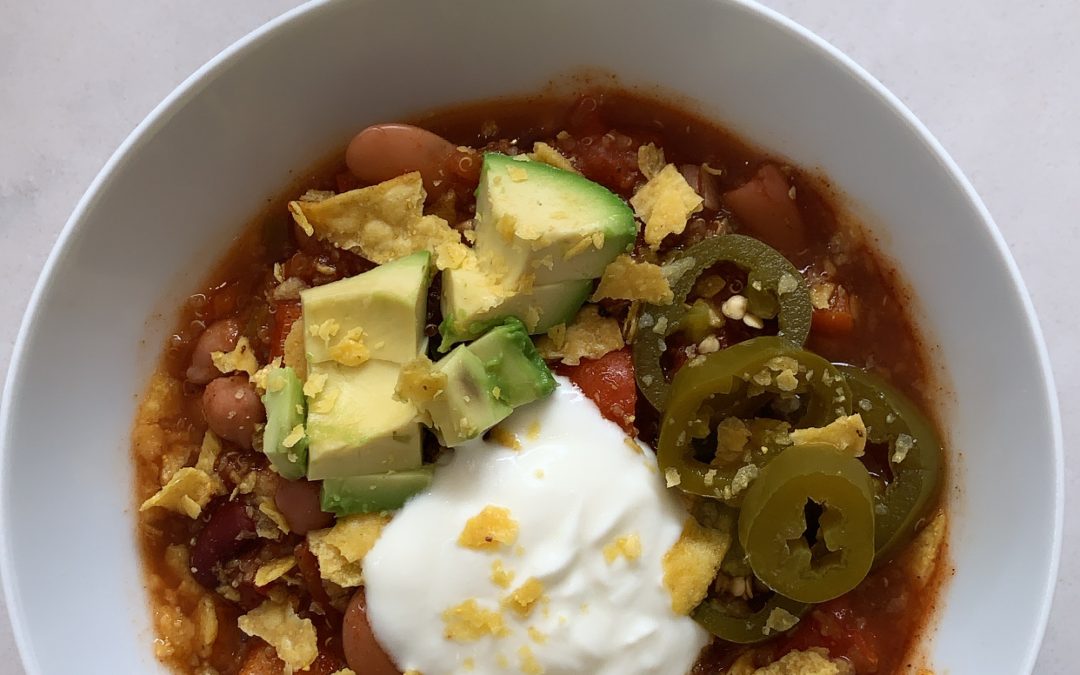 Slow Cooker Vegetarian Chilli with Quinoa